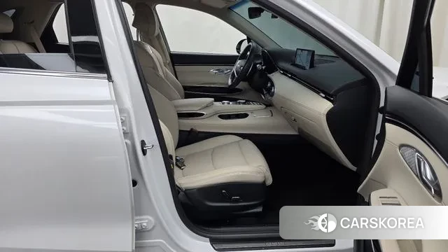 Genesis GV70 2022 Белый из Кореи, фото 2