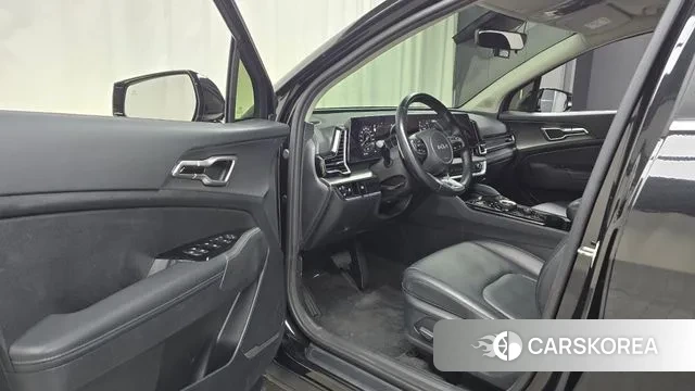 Kia Sportage 5th Generation 2021 Черный из Кореи, фото 2