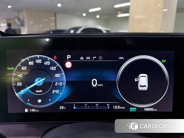 Kia Sportage 5th Generation Hybrid 2024 Белый из Кореи, фото 2