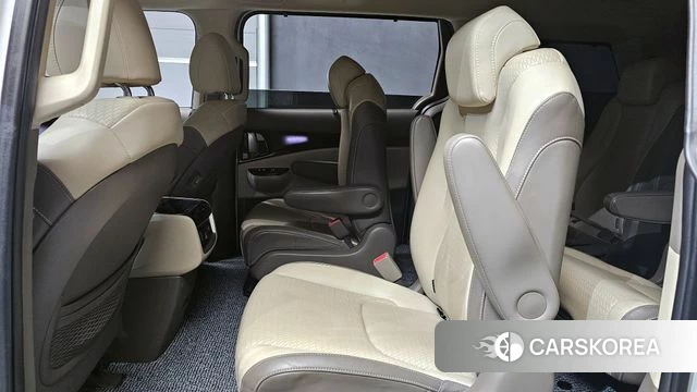 Kia Carnival 4th generation 2022 Белый из Кореи, фото 2