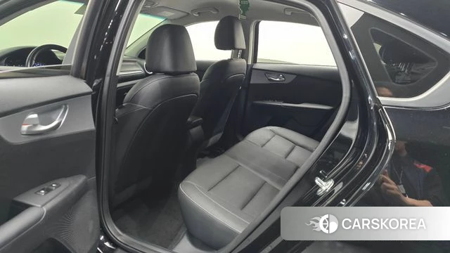 Kia The New K3 2nd generation 2022 Черный из Кореи, фото 2