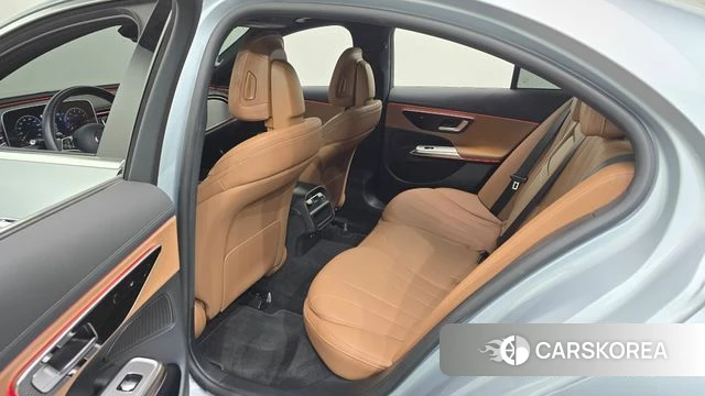 Mercedes-Benz E-Class W214 2025 Серебряный из Кореи, фото 2