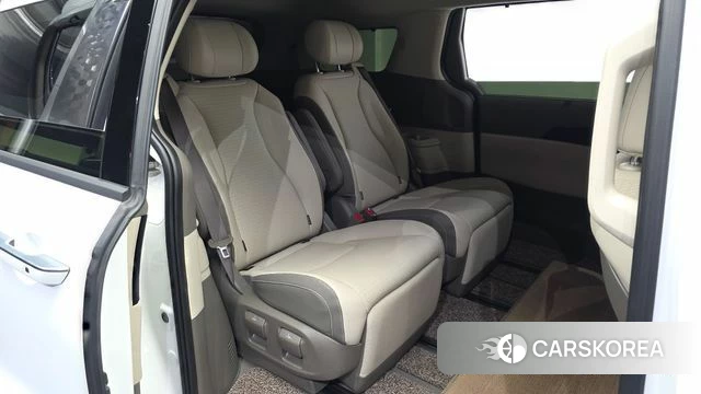Kia The New Carnival 4th Generation 2024 Белый из Кореи, фото 2