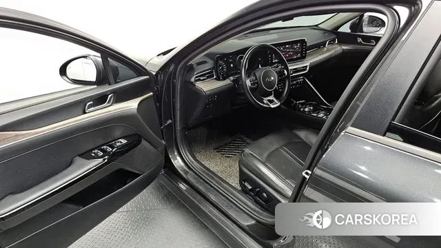 Kia K5 3rd generation 2021 Серый из Кореи, фото 2