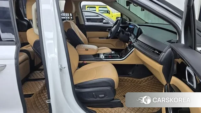 Kia Carnival 4th generation 2021 Белый из Кореи, фото 2