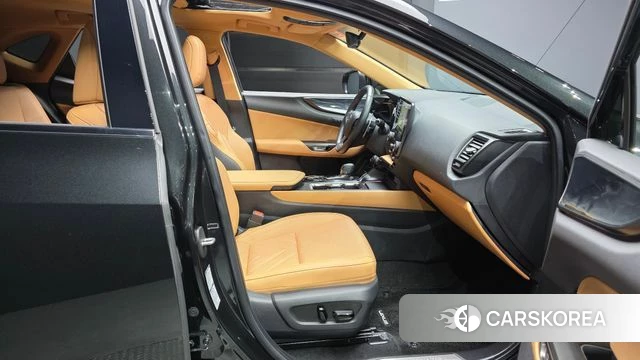 Lexus NX350h Second generation 2023 Черный из Кореи, фото 2