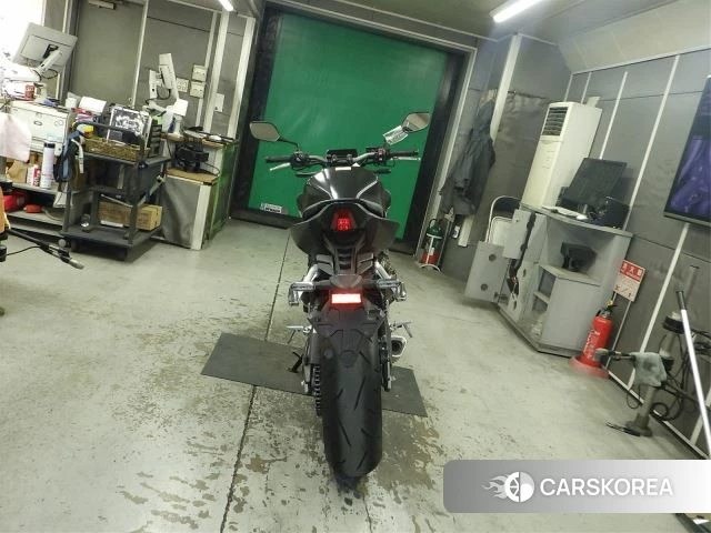 Проданный Honda CB650R-2 id 4184375 из Японии