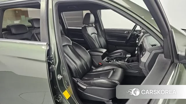 Ssangyong The New Rexton Sport 2025 Темно-зеленый из Кореи, фото 2