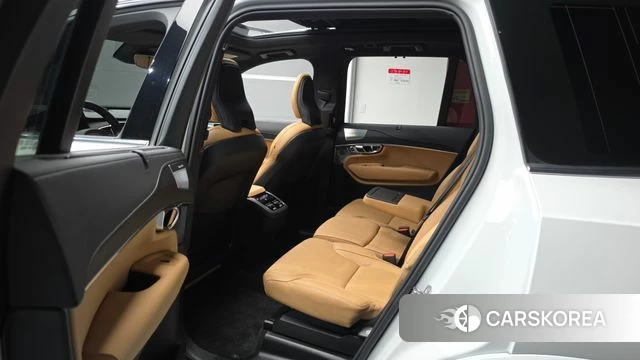 Volvo XC90 second Generation 2025 Белый из Кореи, фото 2