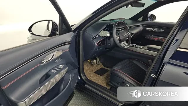 Genesis GV70 2023 Синий из Кореи, фото 2