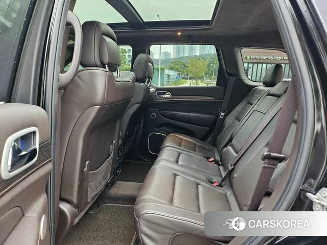 Jeep Grand Cherokee 2018 Черный из Кореи, фото 2