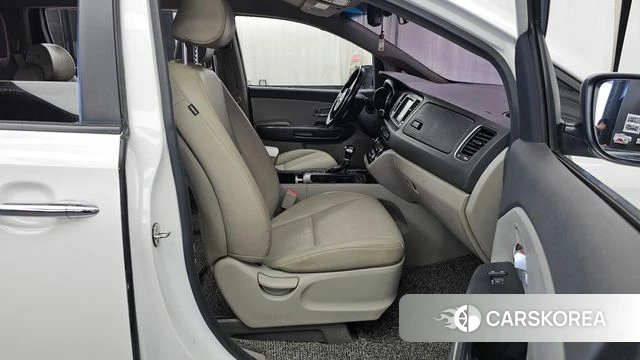 Kia All New Carnival 2018 Белый из Кореи, фото 2