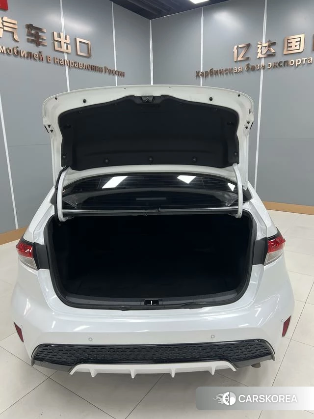Toyota Lei Ling 2022 Белый из Китая, фото 2