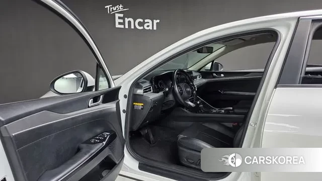 Kia K5 3rd generation 2020 Белый из Кореи, фото 2