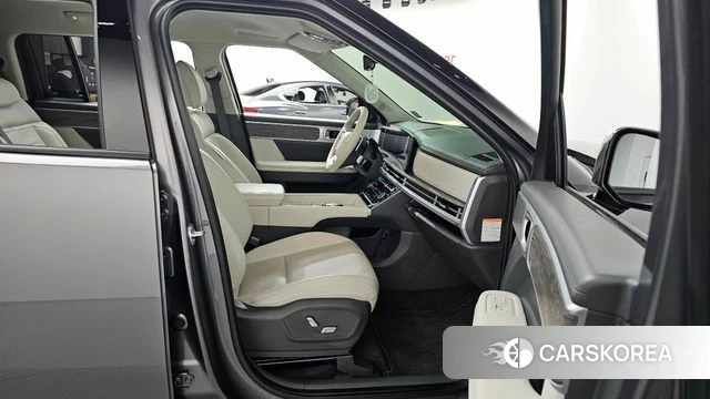 Hyundai Santa Fe (MX5) 2024 Серый из Кореи, фото 2