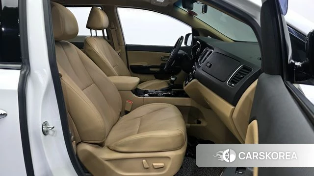 Kia The New Carnival 2020 Белый из Кореи, фото 2