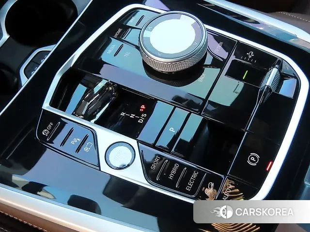 BMW X5 (G05) 2024 Черный из Кореи, фото 2