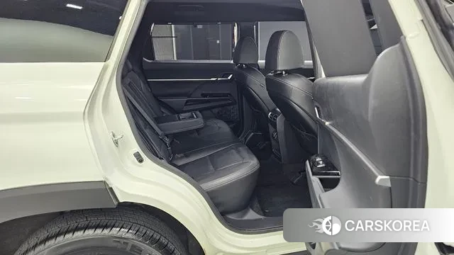 Ssangyong Torres 2023 Белый из Кореи, фото 2