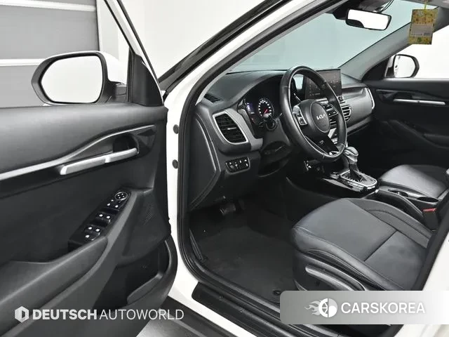 Kia Seltos 2021 Белый из Кореи, фото 2