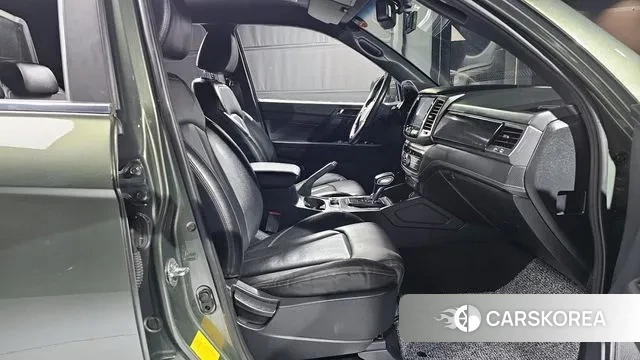 Ssangyong The New Rexton Sport 2021 Зеленый из Кореи, фото 2