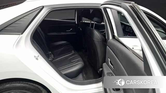 Hyundai Avante (CN7) 2022 Белый из Кореи, фото 2