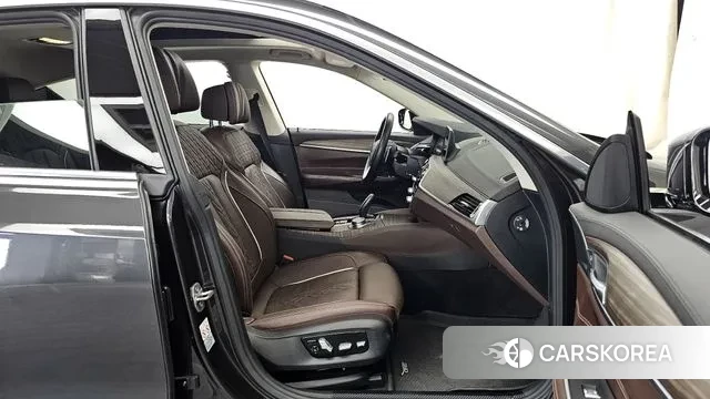 BMW 6 Series GT (G32) 2019 Серый из Кореи, фото 2