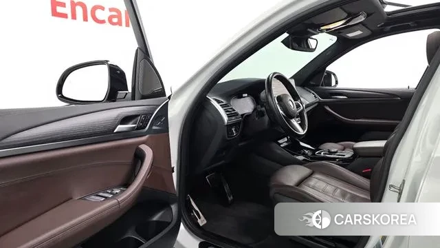 BMW iX3 2024 Белый из Кореи, фото 2