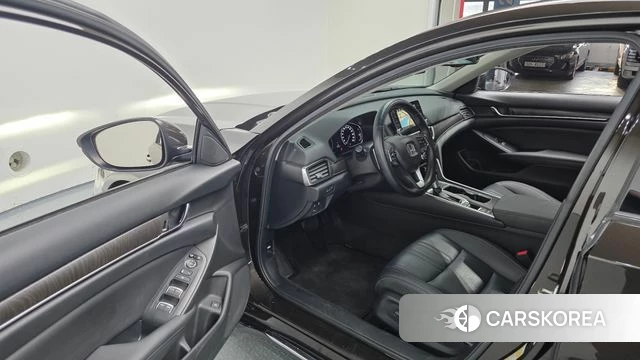 Honda Accord 10th Generation 2019 Коричневый из Кореи, фото 2