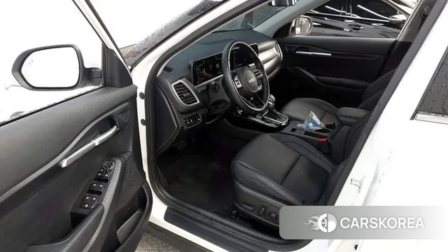 Kia The New Seltos 2023 Белый из Кореи, фото 2