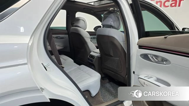 Genesis GV70 2024 Белый из Кореи, фото 2