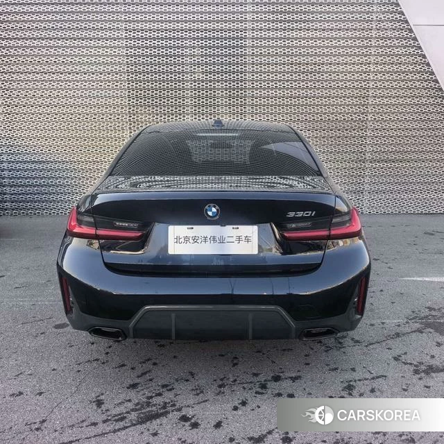 BMW 3 series 2023 Синий из Китая, фото 2