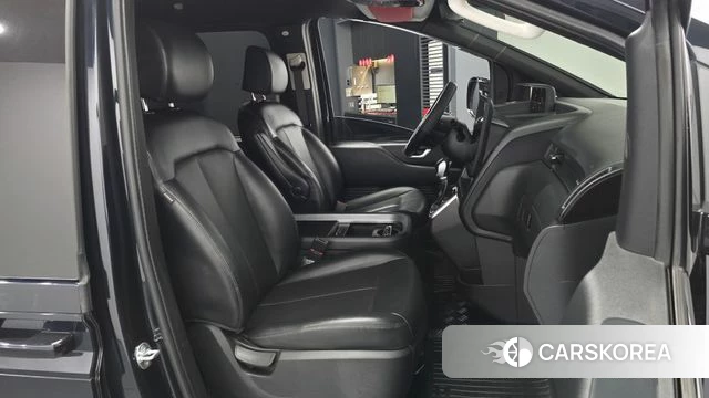 Hyundai Staria 2022 Синий из Кореи, фото 2