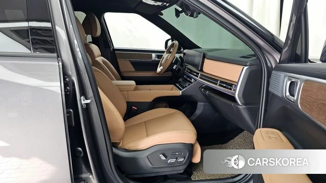 Hyundai Santa Fe (MX5) 2024 Серый из Кореи, фото 2