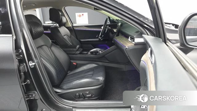 Kia K5 3rd generation 2021 Серый из Кореи, фото 2