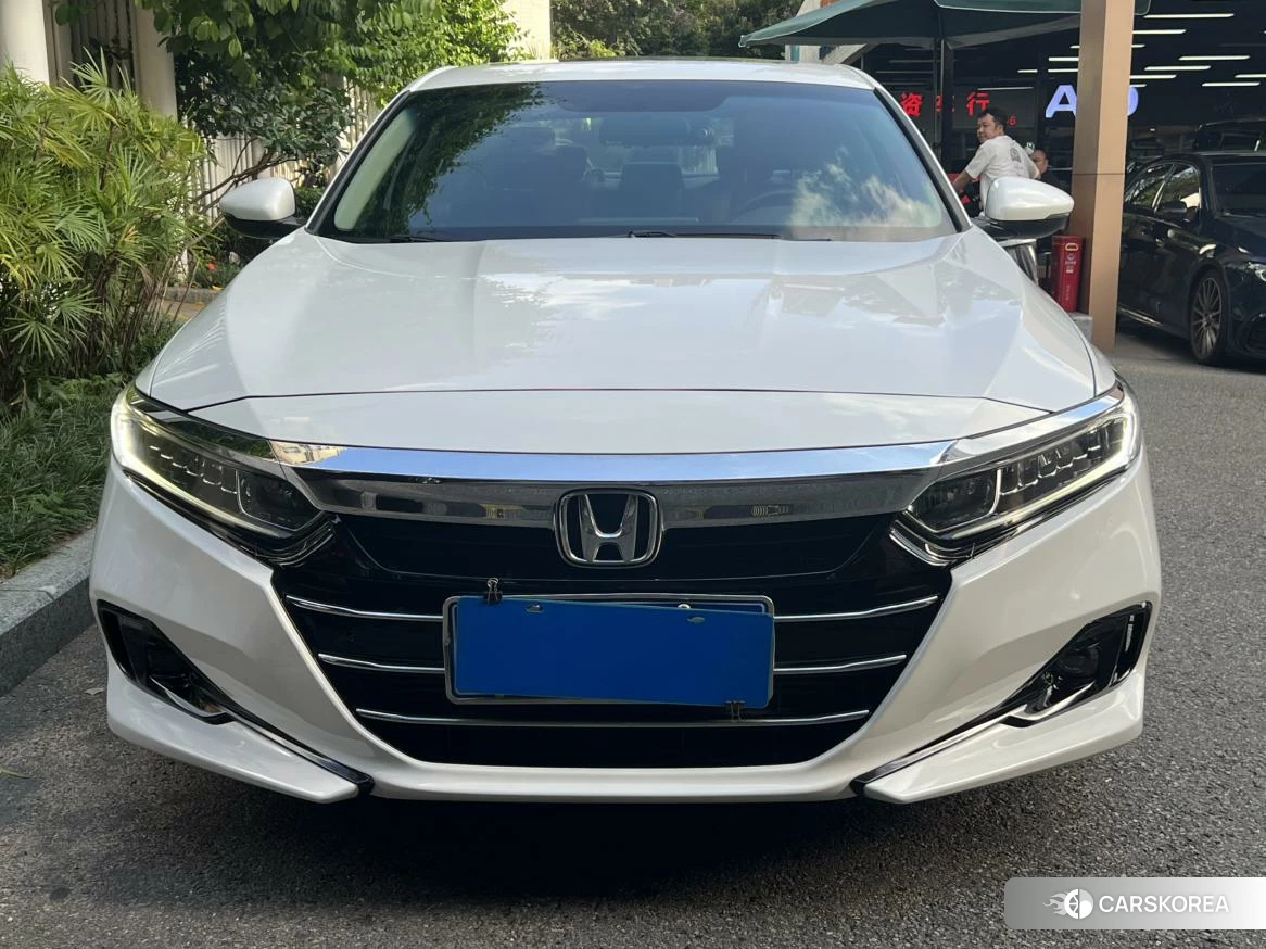 Honda Accord 2021 Белый из Китая, фото 2