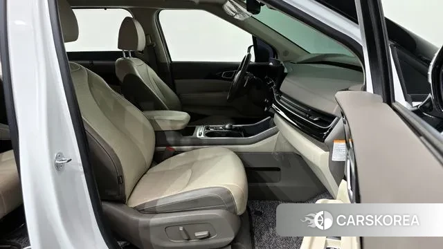 Kia The New Carnival 4th Generation 2024 Белый из Кореи, фото 2