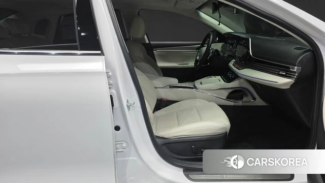 Hyundai The New Grandeur IG 2022 Белый из Кореи, фото 2