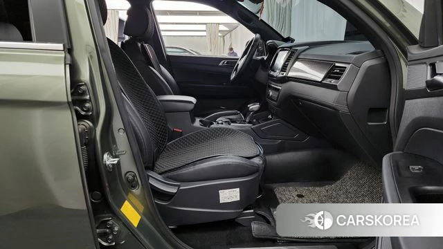 Ssangyong The New Rexton Sports Cannes 2023 Темно-зеленый из Кореи, фото 2