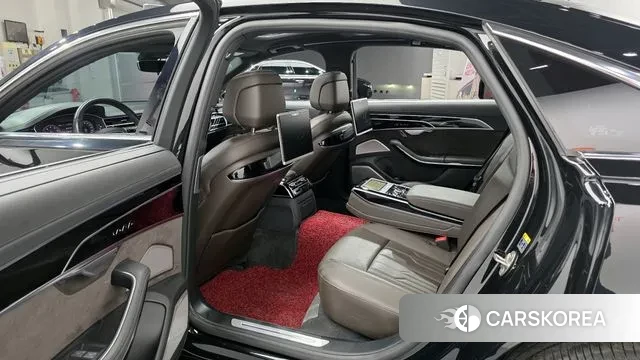 Audi A8 (D5) 2020 Черный из Кореи, фото 2