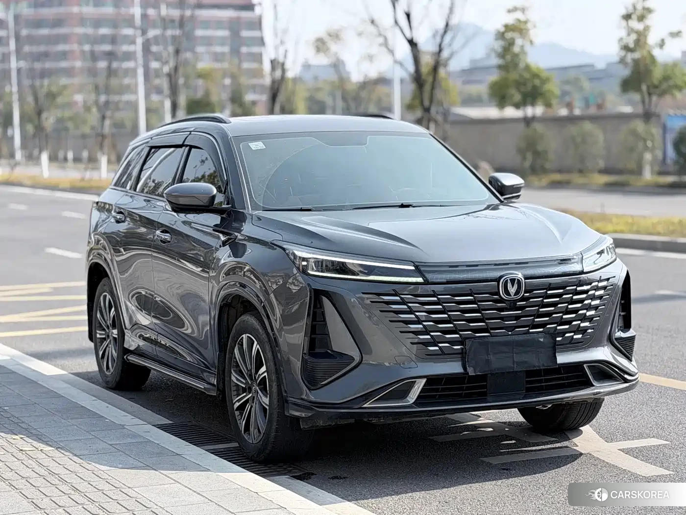 Chang'an CS75PLUS 2024 Silver/gray из Китая, фото 2