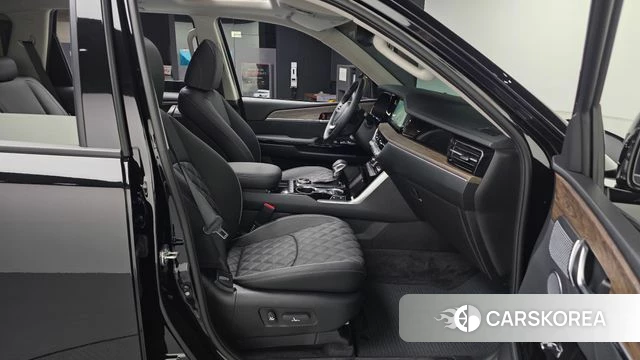 Kia Mohave Master 2023 Черный из Кореи, фото 2