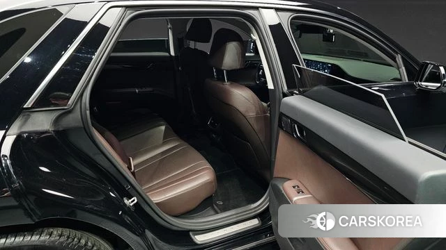 Hyundai Grandeur Hybrid (GN7) 2023 Черный из Кореи, фото 2