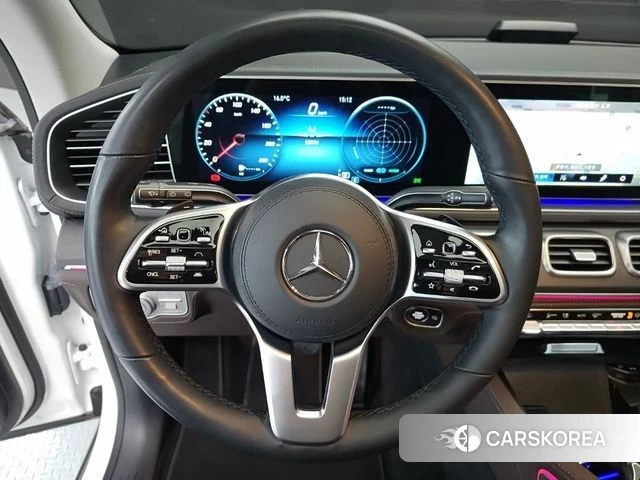 Mercedes-Benz GLE-Class W167 2023 Белый из Кореи, фото 2