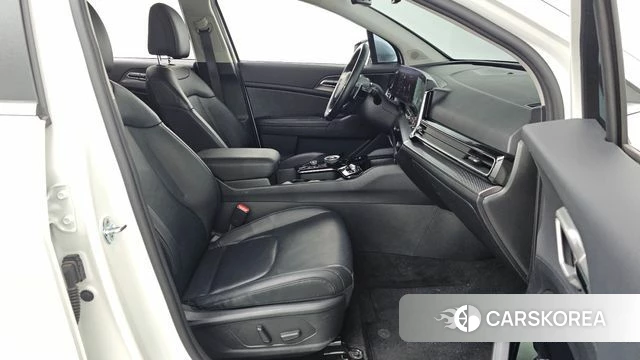 Kia Sportage 5th Generation 2022 Белый из Кореи, фото 2