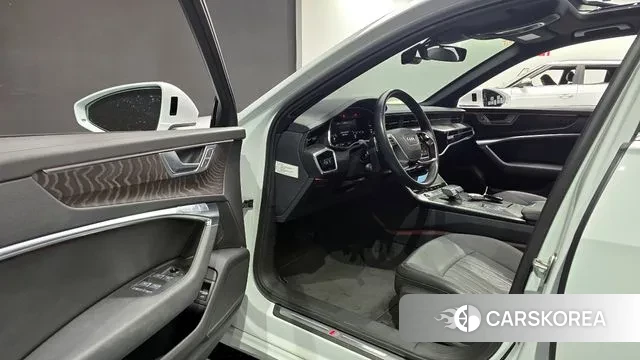 Audi A6 (C8) 2022 Белый из Кореи, фото 2