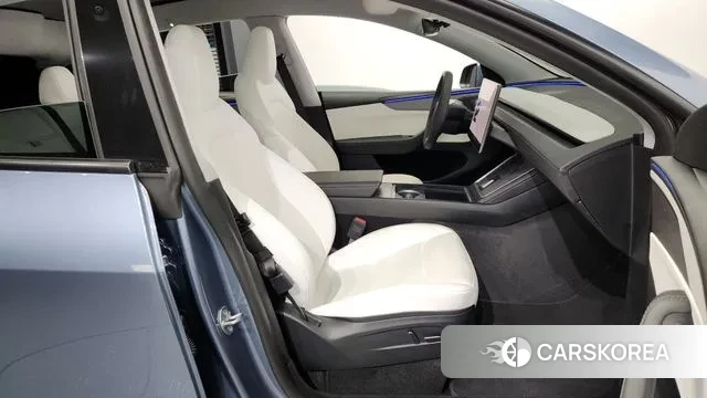 Tesla Model Y 2025 Синий из Кореи, фото 2