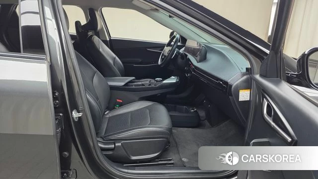 Kia EV6 2022 Серый из Кореи, фото 2