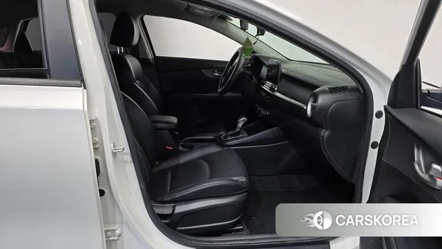 Kia Come New K3 2018 Белый из Кореи, фото 2