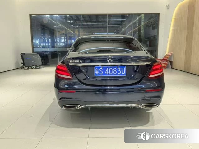 Mercedes-Benz E-class id 4220570 из Китая 2
