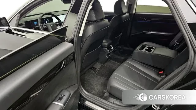 Hyundai Grandeur (GN7) 2023 Черный из Кореи, фото 2